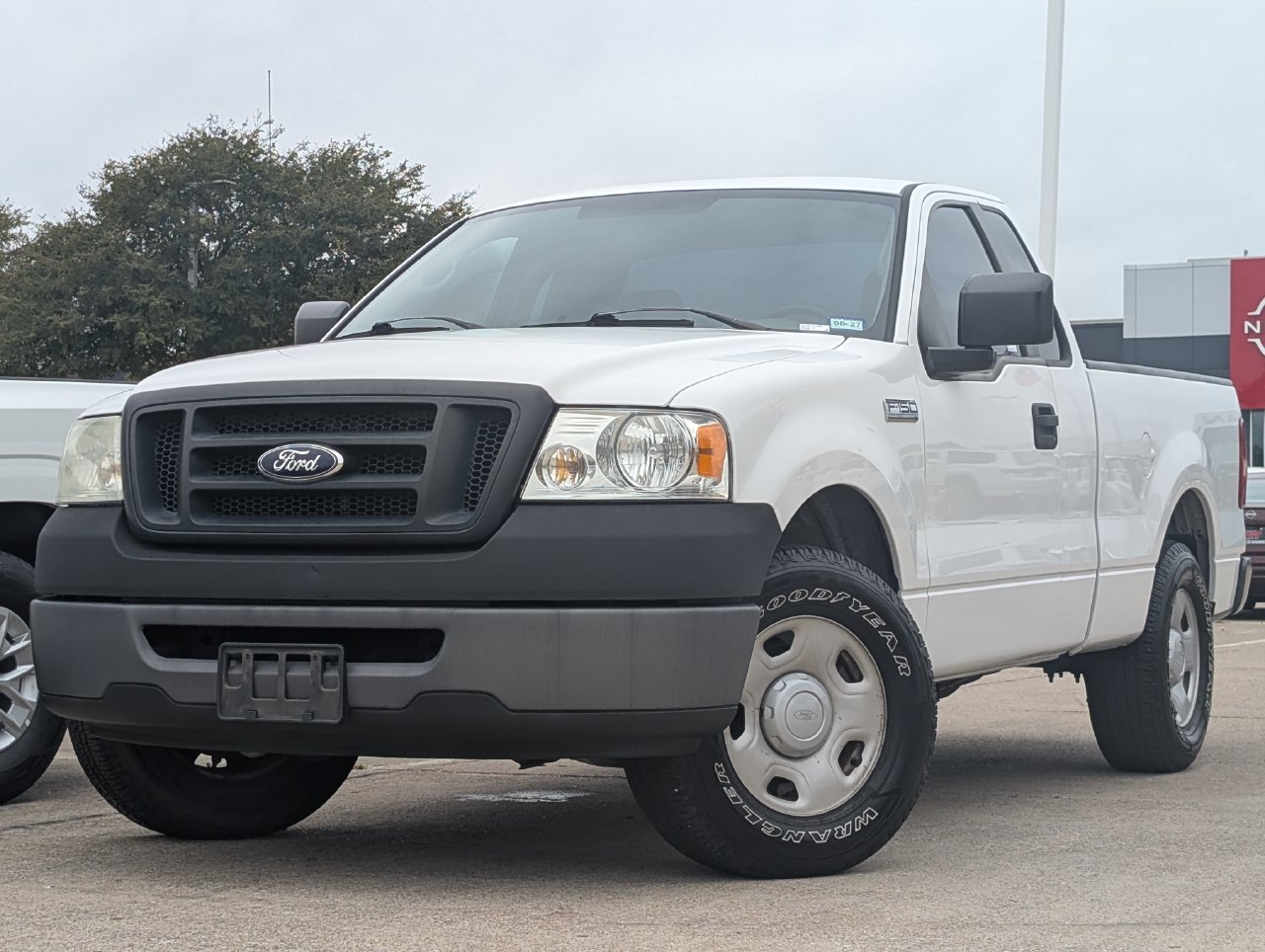 Used 2007 Ford F150 STX RWD image 1