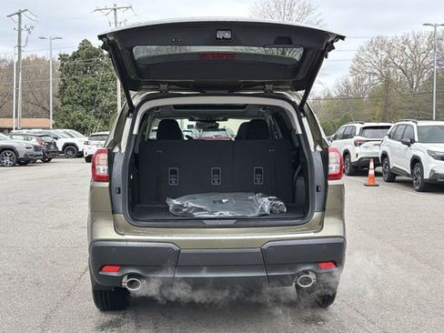 New 2026 Subaru Ascent Limited AWD/4WD image 15