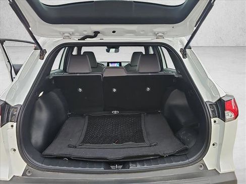 Used 2024 Toyota Corolla Cross S image 10