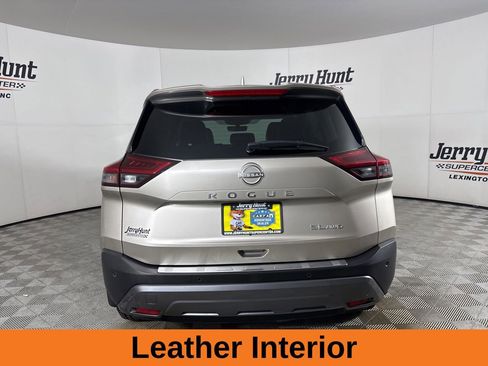 Used 2023 Nissan Rogue SL w/ SL Premium Package image 6