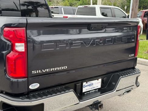 Used 2022 Chevrolet Silverado 1500 LTZ w/ Technology Package AWD/4WD image 10