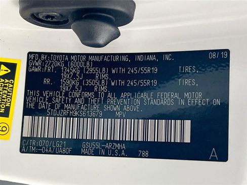 Used 2019 Toyota Highlander SE image 33