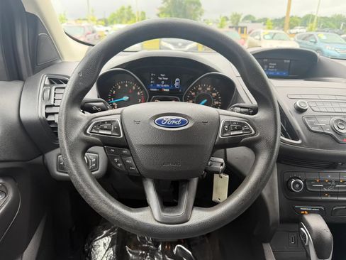 Used 2019 Ford Escape S FWD image 11
