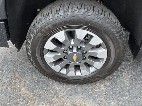 Used 2023 Chevrolet Silverado 2500 Custom w/ Gooseneck/5TH Wheel Package AWD/4WD image 34