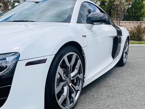 Used 2011 Audi R8 V10 AWD/4WD image 11