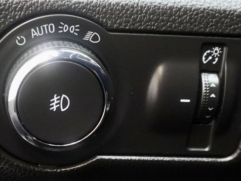 Used 2016 Chevrolet Cruze LTZ w/ Sun, Sound and Sport Package FWD image 14