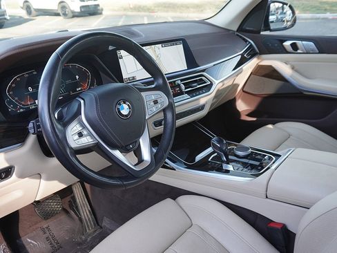 Used 2019 BMW X7 xDrive40i w/ Luxury Seating Package image 38