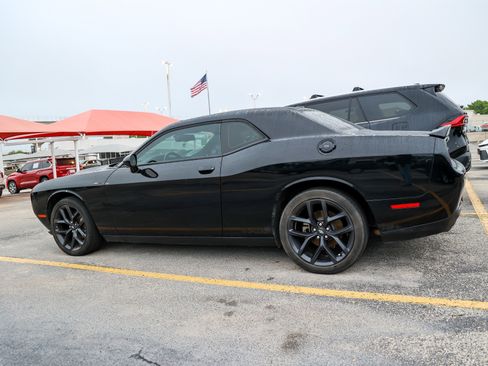 Used 2021 Dodge Challenger SXT w/ Blacktop Package RWD image 11