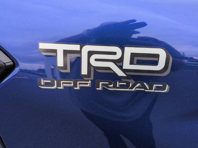 Used 2024 Toyota Tacoma TRD Off-Road w/ TRD Off Road Upgrade Package AWD/4WD image 12