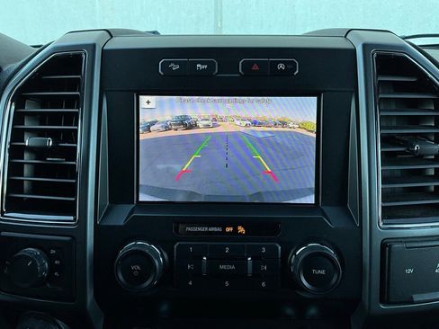 Used 2019 Ford F150 XLT w/ Equipment Group 302A Luxury image 32