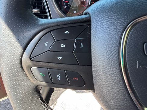 Used 2020 Dodge Challenger SXT w/ Driver Convenience Group RWD image 22
