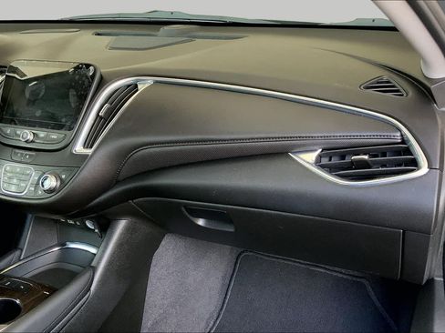 Used 2023 Chevrolet Malibu LT w/ Driver Confidence Package FWD image 19