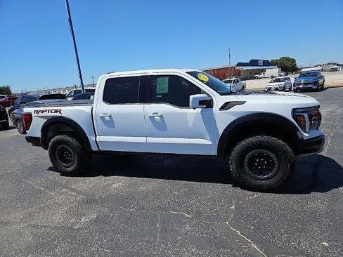 Used 2025 Ford F150 Raptor AWD/4WD image 9