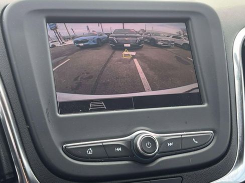 Used 2023 Chevrolet Equinox LT AWD/4WD image 29