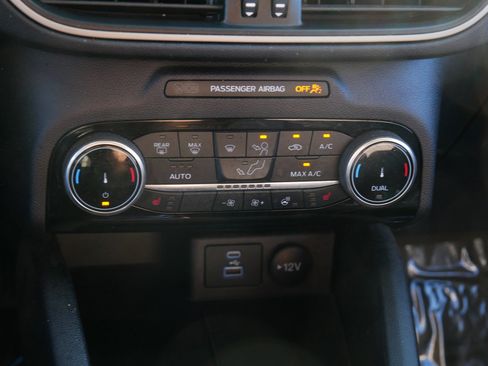 Certified 2022 Ford Escape SE w/ Convenience Package AWD/4WD image 23