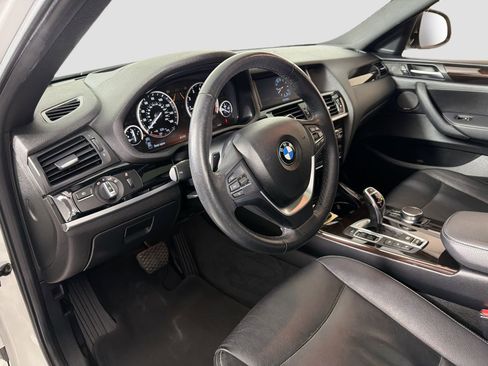 Used 2018 BMW X4 xDrive28i image 10