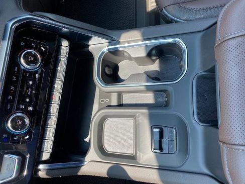 New 2025 GMC Sierra 2500 Denali w/ Denali Reserve Package image 23