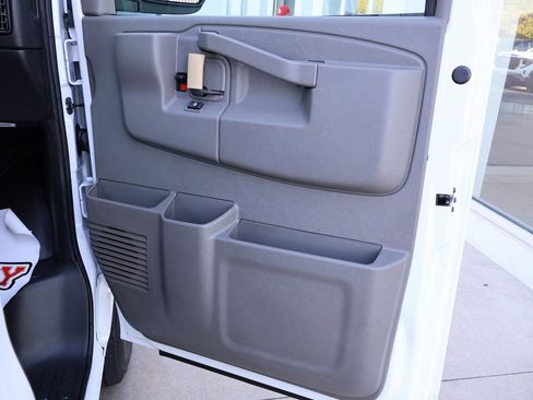 New 2025 Chevrolet Express 3500 Extended w/ Driver Convenience Package RWD image 25