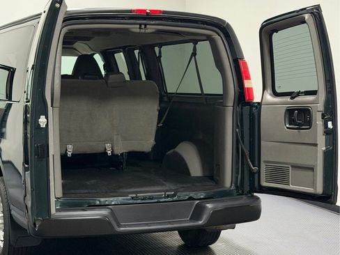 Used 2014 Chevrolet Express 3500 LS image 12