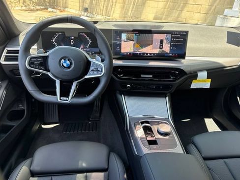 New 2026 BMW 330i Sedan w/ M Sport Package RWD image 28