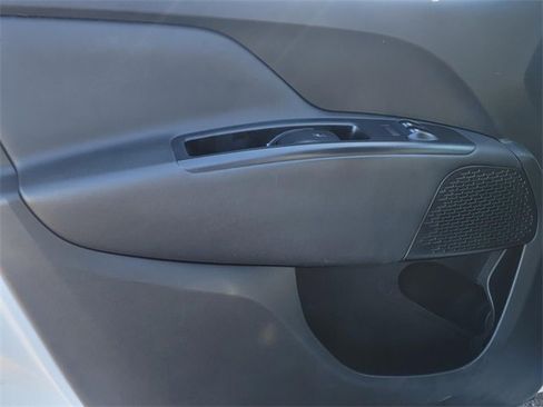 Used 2019 RAM ProMaster City Tradesman SLT image 8