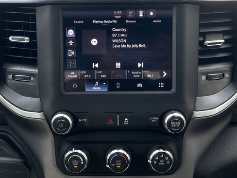 Used 2023 RAM 2500 Big Horn w/ Level 1 Equipment Group image 21