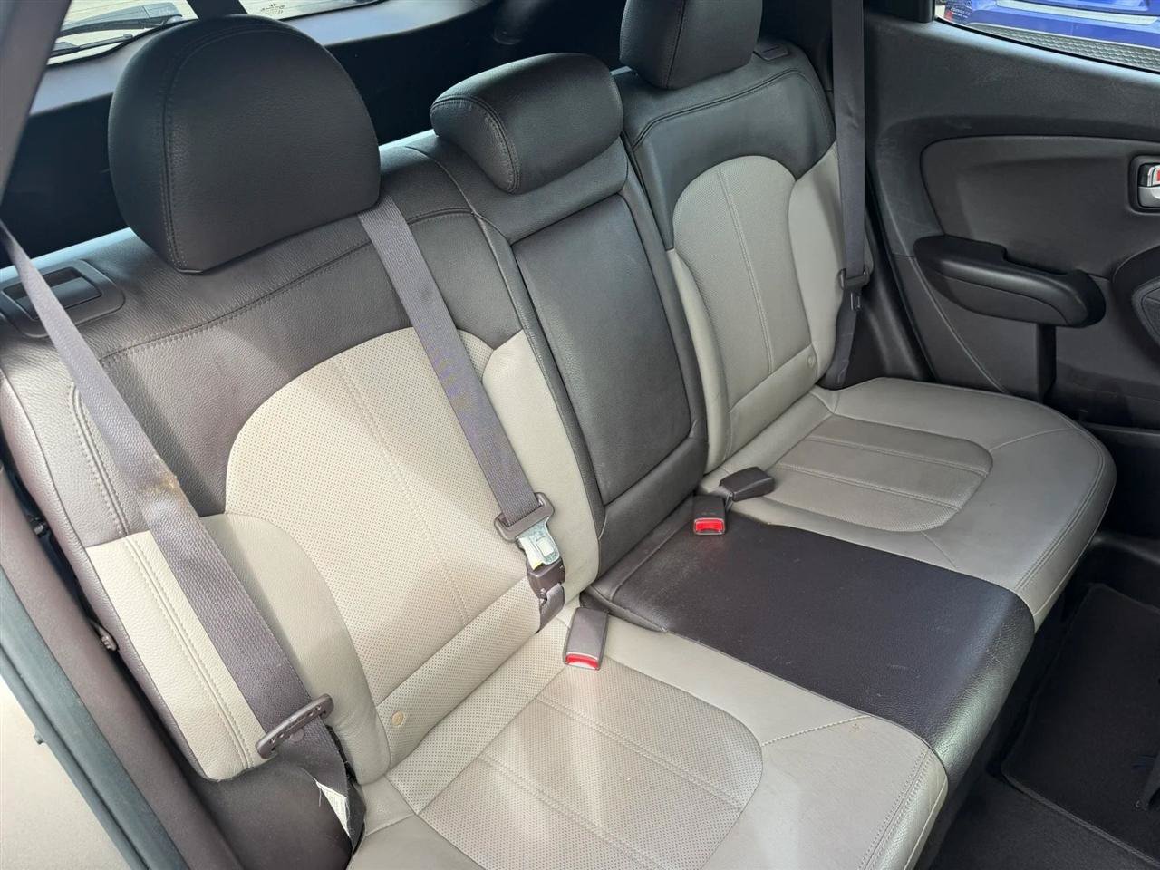 Used 2013 Hyundai Tucson Limited FWD image 34