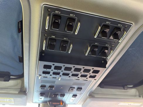 Used 2024 INEOS Grenadier Fieldmaster Edition image 25