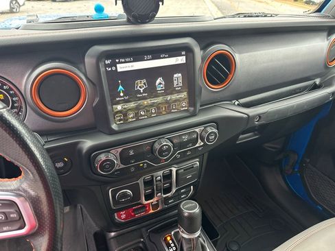 Used 2021 Jeep Gladiator Mojave image 27