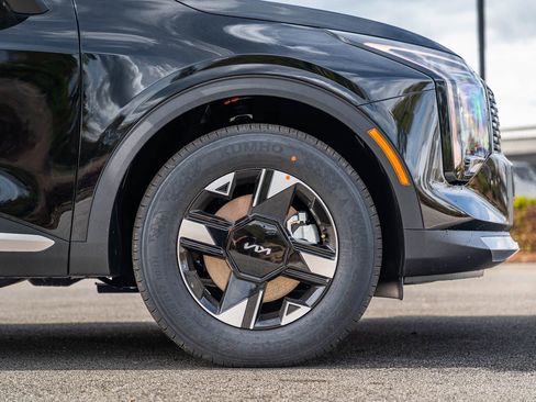 New 2026 Kia Sportage LX FWD image 5