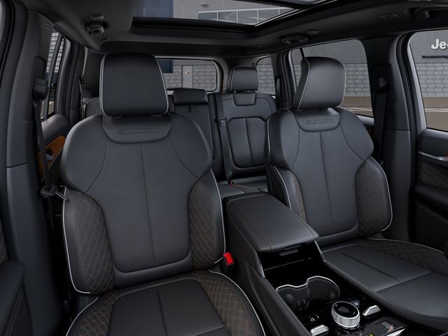 New 2026 Jeep Grand Cherokee Summit AWD/4WD image 17