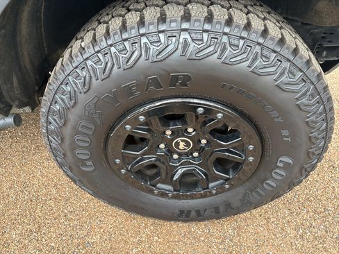 Used 2024 Ford Bronco Wildtrak AWD/4WD image 12