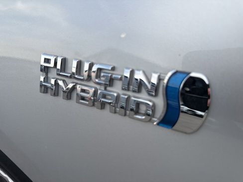 Used 2017 Toyota Prius Prime Plus image 6