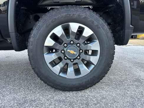 New 2026 Chevrolet Silverado 2500 Custom w/ Custom Value Package image 30