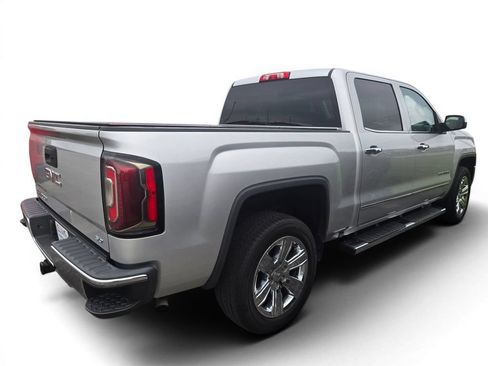 Used 2018 GMC Sierra 1500 SLT w/ SLT Premium Package AWD/4WD image 4