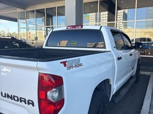 Used 2019 Toyota Tundra SR5 w/ SR5 Upgrade Package image 2
