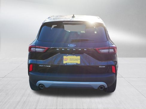 Used 2025 Ford Escape Active w/ Active Premium Tech Pack image 6