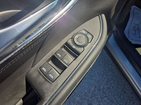 Used 2023 Buick Envision Preferred image 15