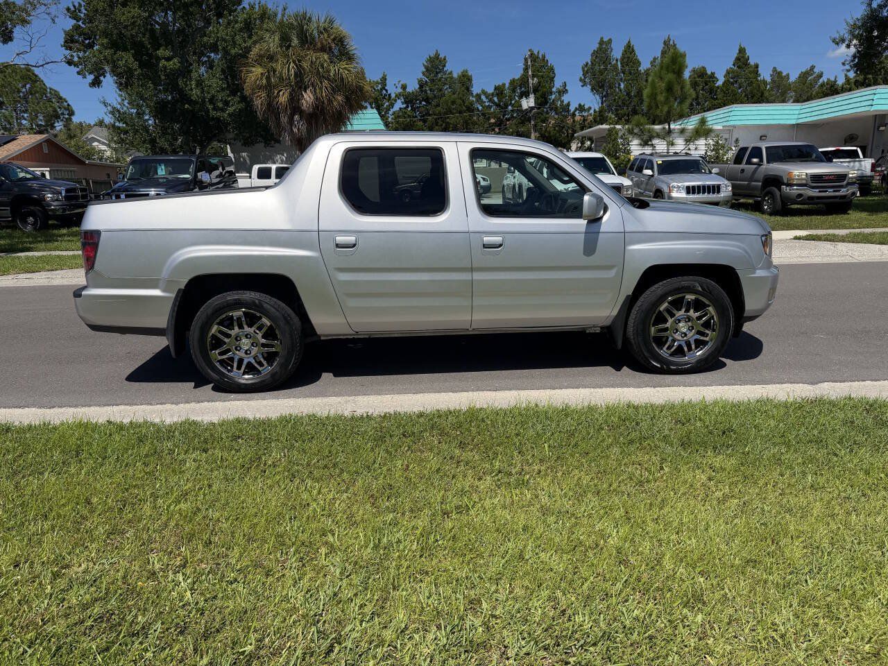 Used 2014 Honda Ridgeline SE image 8