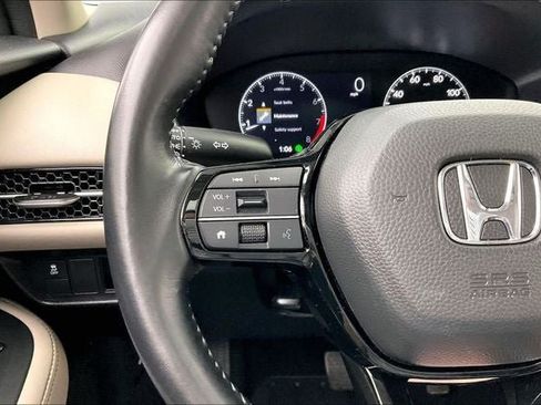 Certified 2025 Honda HR-V EX-L image 23