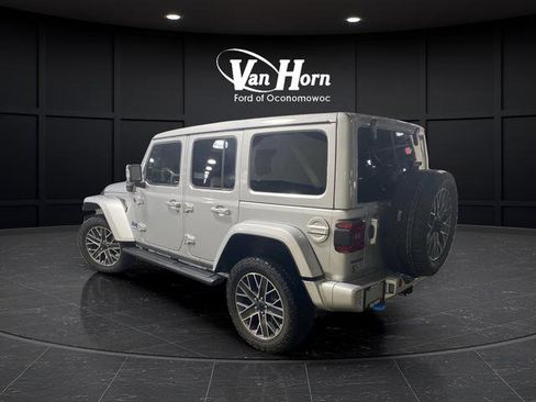 Used 2024 Jeep Wrangler High Altitude image 3