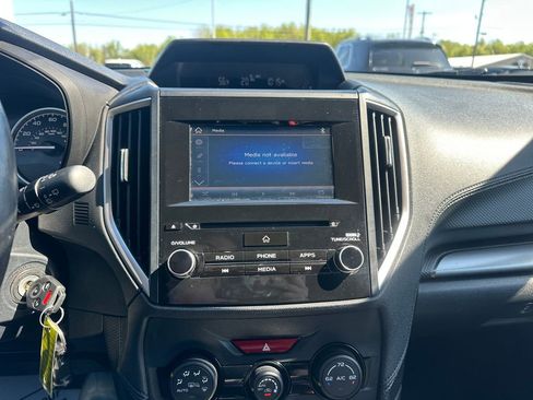 Used 2019 Subaru Forester Premium w/ All-Weather Package AWD/4WD image 23