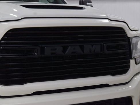 Used 2024 RAM 2500 Laramie w/ Night Edition image 9