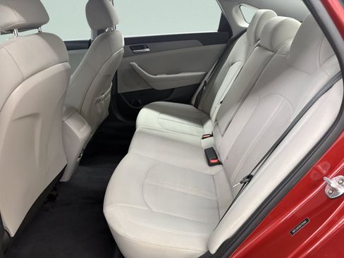 Used 2019 Hyundai Sonata SE FWD image 12