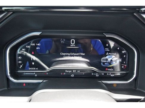Used 2025 GMC Sierra 2500 AT4 AWD/4WD image 13