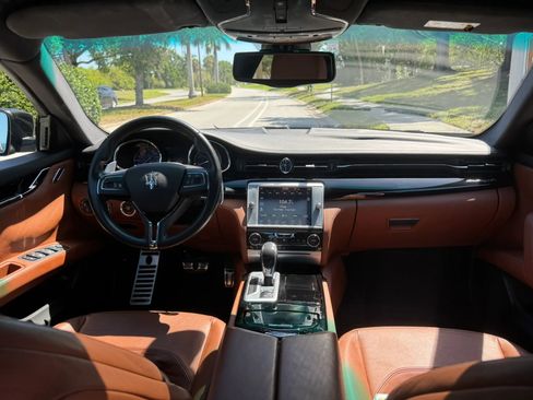 Used 2015 Maserati Quattroporte S Q4 image 38