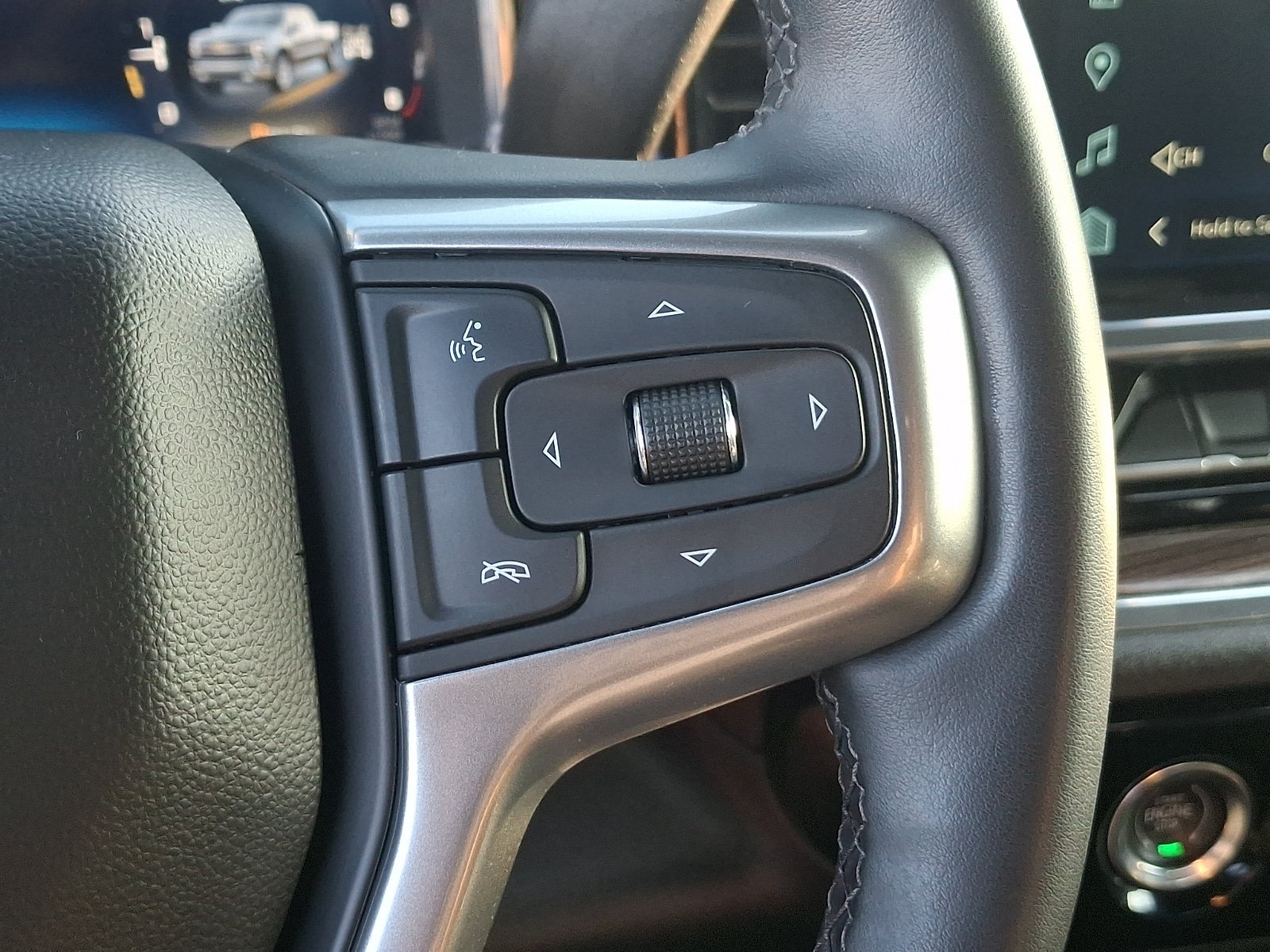 Used 2024 Chevrolet Silverado 1500 LT AWD/4WD image 21