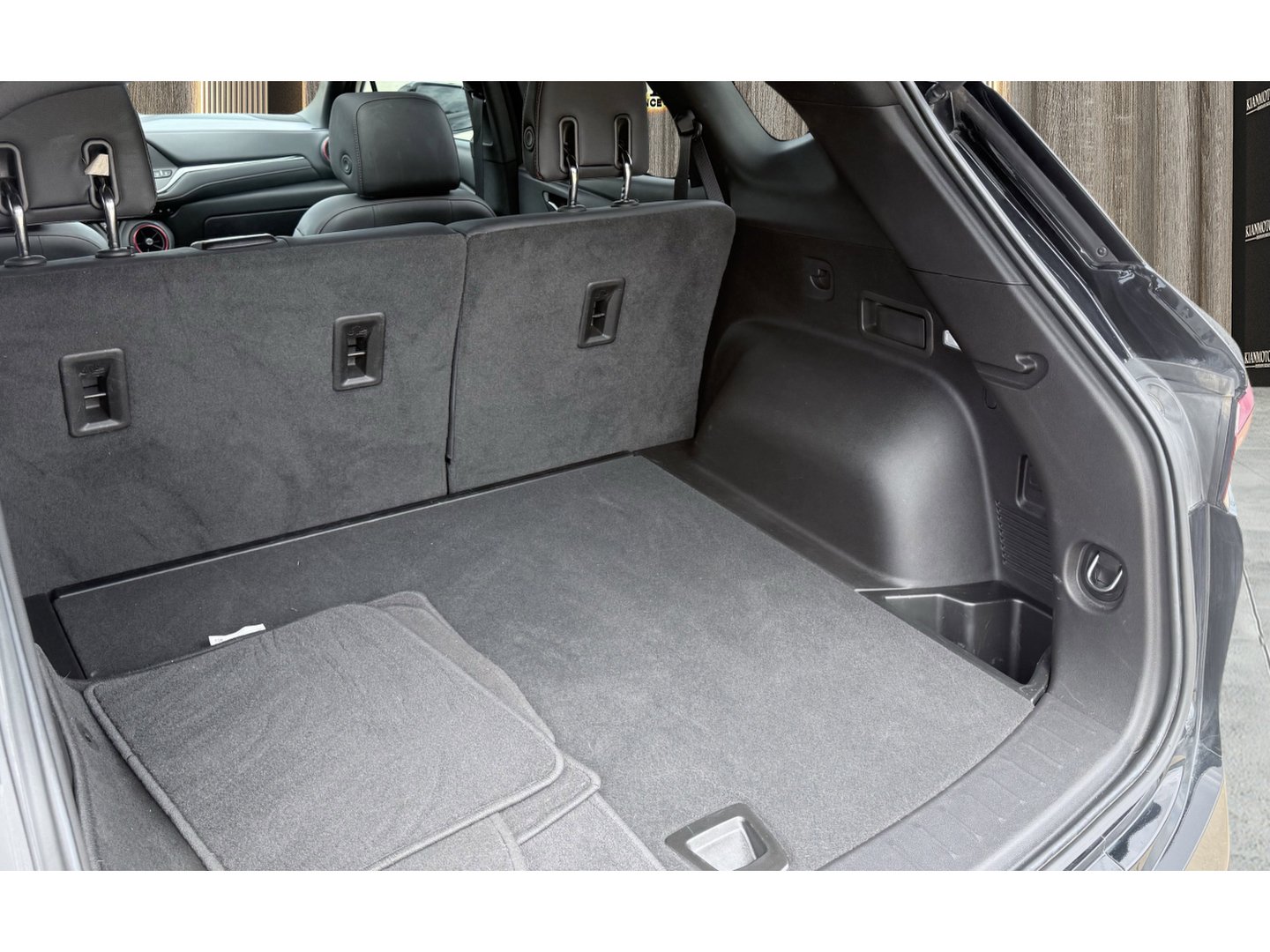 Used 2021 Chevrolet Blazer RS w/ Enhanced Convenience Package FWD image 20