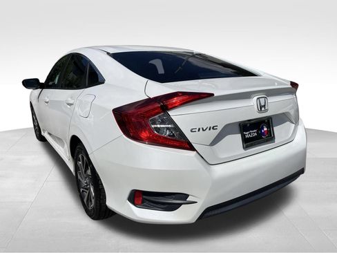 Used 2016 Honda Civic EX image 7