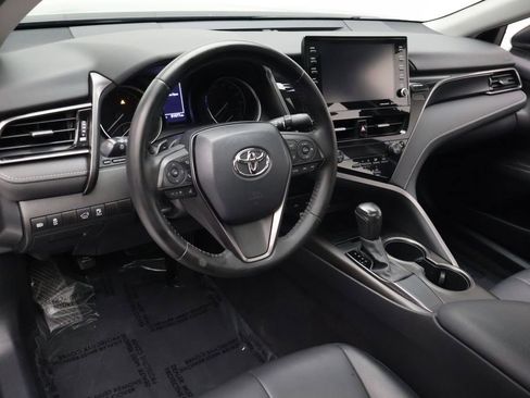 Used 2021 Toyota Camry SE w/ Audio Upgrade Package FWD image 15